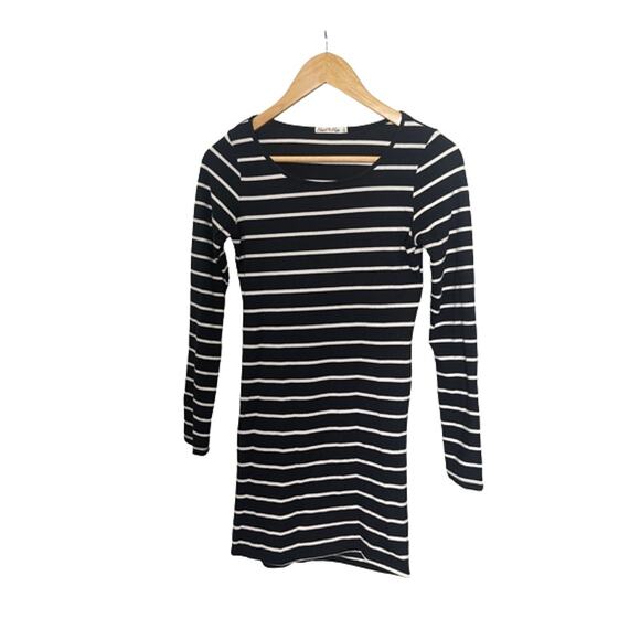 Black and White Stripped Long Sleeve Form Fitting Mini Dress - Picture 2 of 4